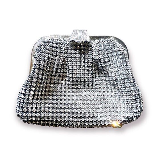 Vintage Crystal Clutch Made in Hong Kong 😍😍😍